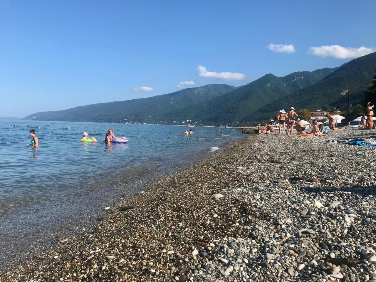 Частный Дом У Моря 加格拉 外观 照片